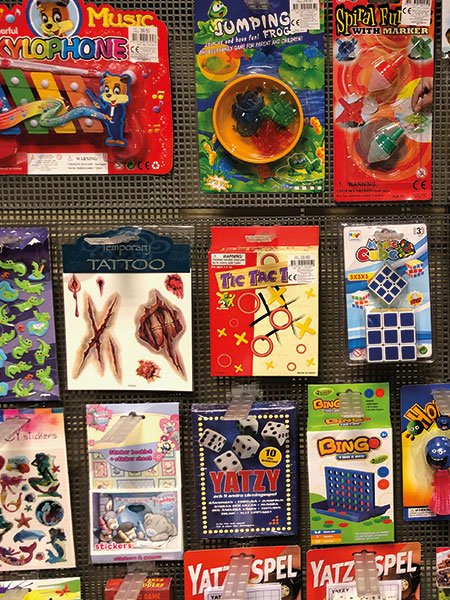 Leksaker-spel-o-pussel450x600